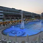 Crystal Waterworld Aqua Collection Resort Belek