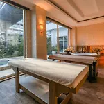 Crystal Waterworld Aqua Collection 5*