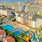 Crystal Waterworld Aqua Collection Resort Belek