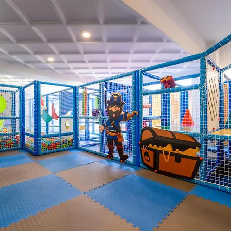 Crystal Waterworld Aqua Collection באלאק