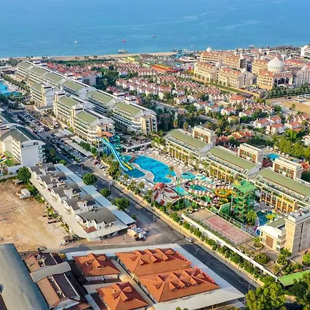 Crystal Waterworld Aqua Collection Курортный комплекс