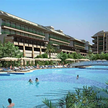 Курортный комплекс Crystal Waterworld Aqua Collection Белек