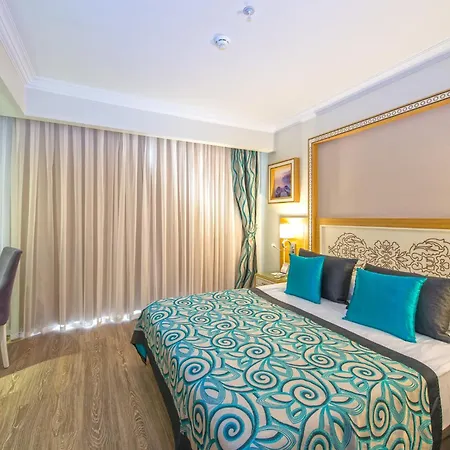 Crystal Waterworld Aqua Collection