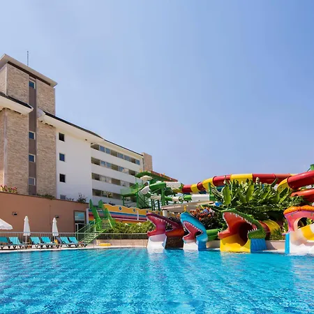 Crystal Waterworld Aqua Collection Resort Belek