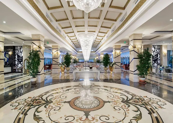 Crystal Waterworld Aqua Collection