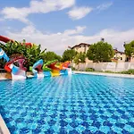 Θέρετρο Crystal Waterworld Aqua Collection Μπέλεκ