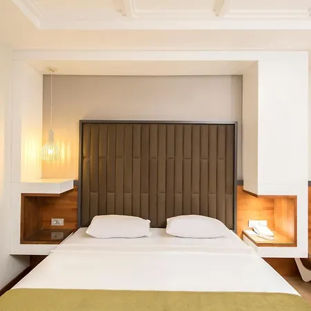 Crystal Waterworld Aqua Collection