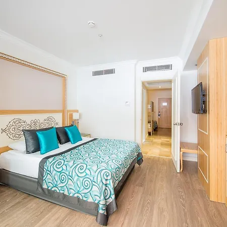 Crystal Waterworld Aqua Collection 度假村 贝莱克