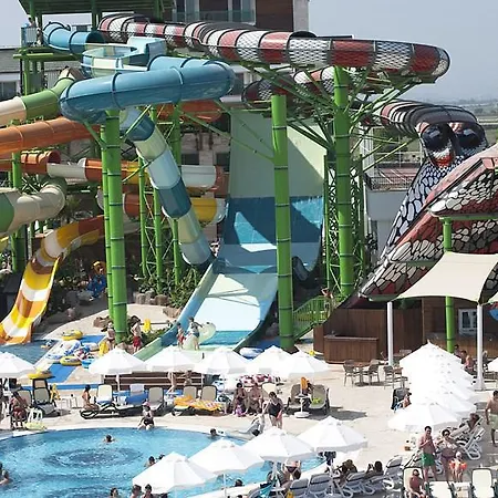 Ośrodek wypoczynkowy Crystal Waterworld Aqua Collection 5*